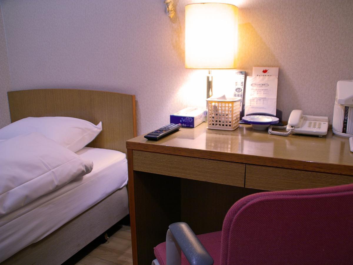 Business Hotel Sakigake Honkan Himeji Zewnętrze zdjęcie